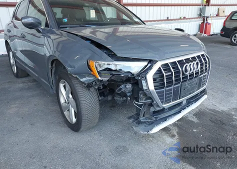 2020 Audi Q3 Premium 45 Tfsi Quattro Tiptronic из США, поврежденный, VIN WA1AECF37L1125305
